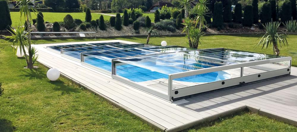 Poolüberdachung Nevada, flache Ausführung, Außenmaß L 8,10 m x B 4,13 m